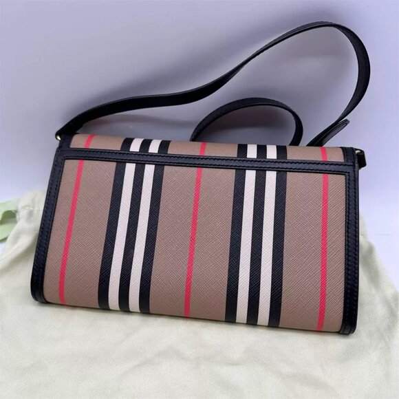 NEW Burberry Hannah Icon Wallet with Detachable Strap - Picture 2 of 5